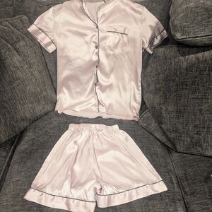 Elegant Light Pink Women's Satin Pajama Set